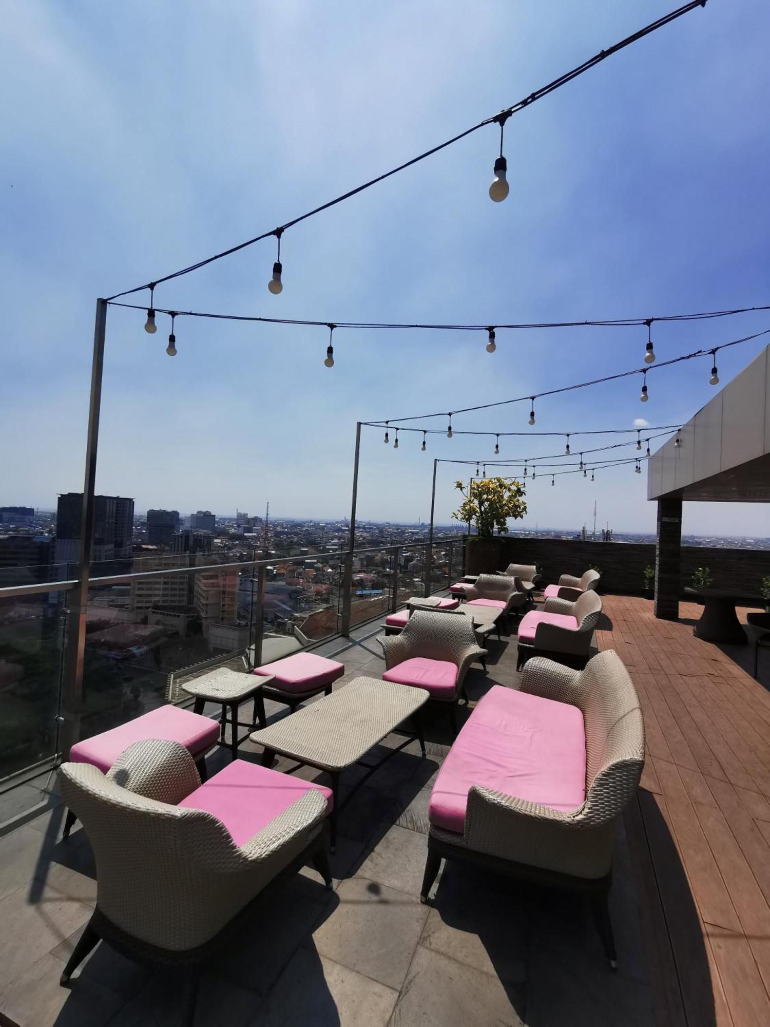 Warhol Residence Semarang Simpang Lima Exterior foto
